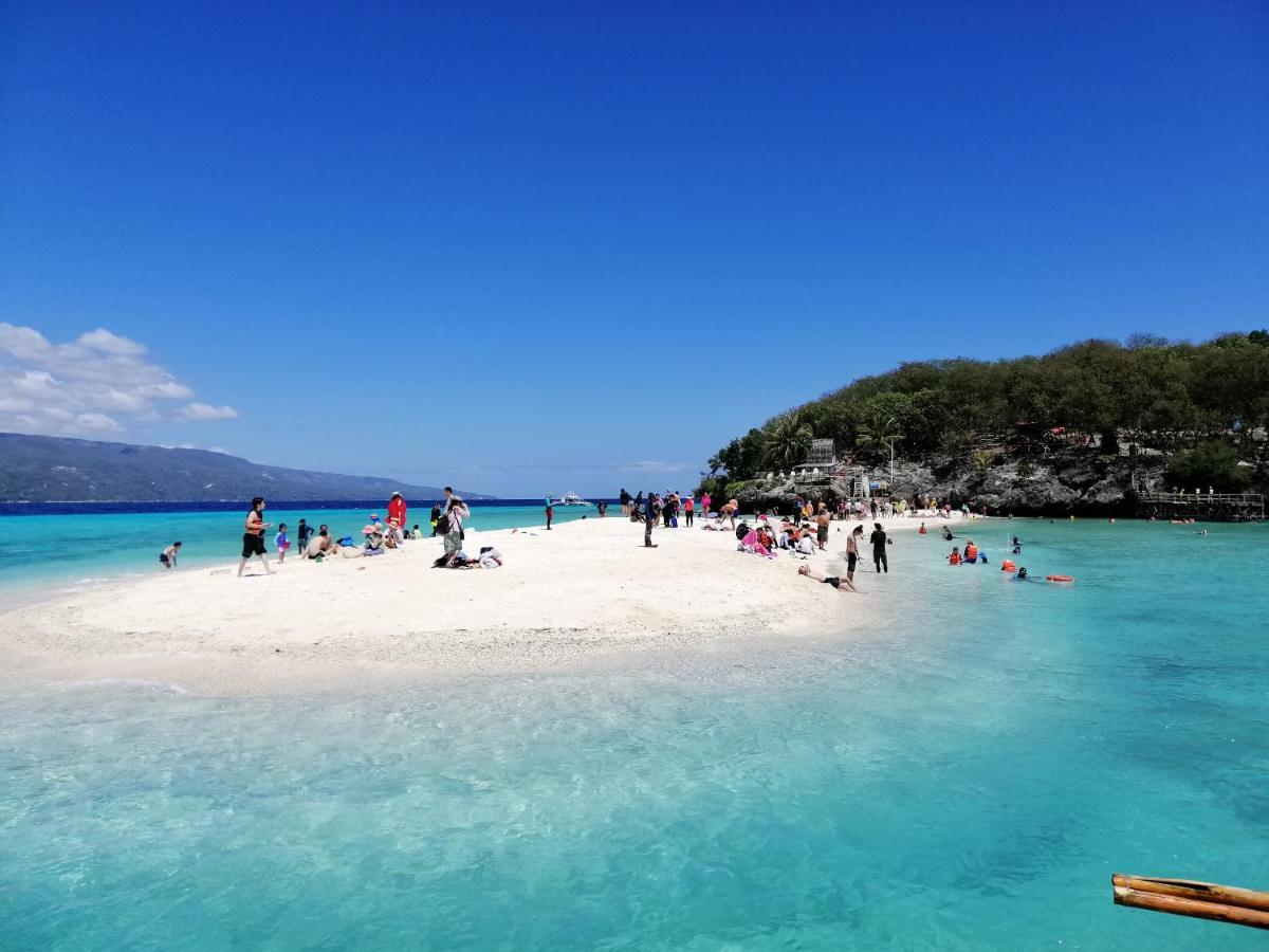 Southseas Beach Resort And Dive Center Santander Buitenkant foto
